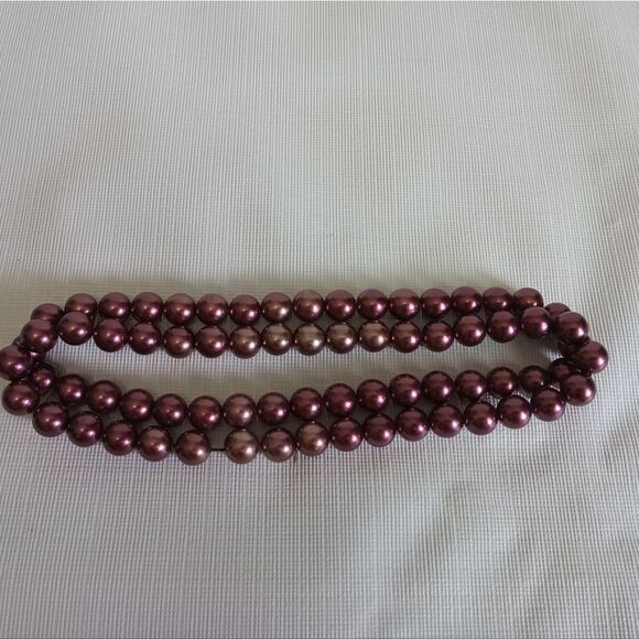 Purple Plastic Beaded Elasticized Double Strand Lightweight Choker Necklace - Picture 3 of 9